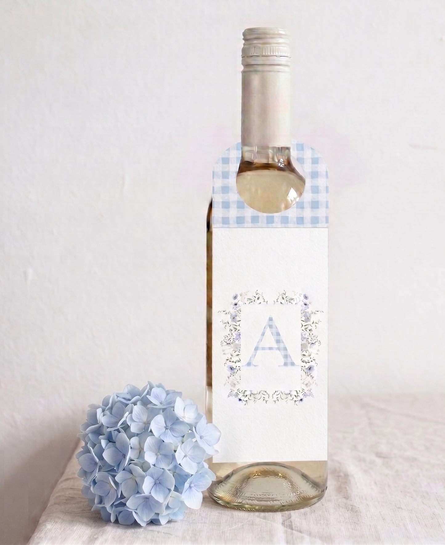Ετικέτα για μπουκάλι κρασιού συλλογής «Blooms in Blue»